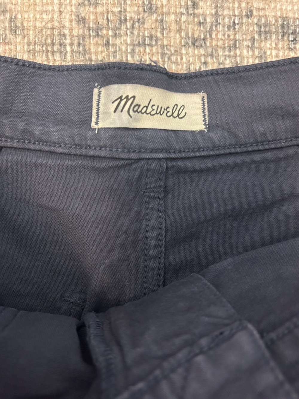Madewell High-Rise Sailor Short in Navy Blue - Picture 3 of 7